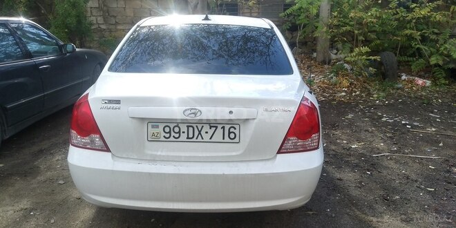 Hyundai Elantra 2004, 190,000 km - 2.0 l - Bakı
