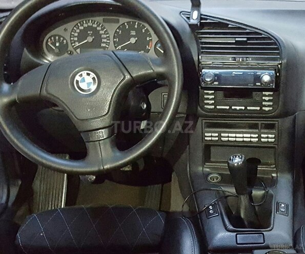 BMW 320 1994, 283,000 km - 2.5 л - Bakı