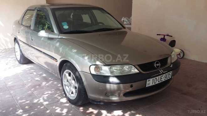 Opel Vectra 1995, 254,000 km - 1.8 л - Gəncə