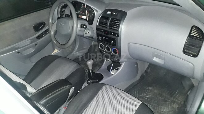 Hyundai Accent 2005, 238,000 km - 1.6 l - Bakı