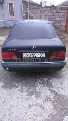 Mercedes E 230 1998, 335,086 km - 2.3 l - Bakı