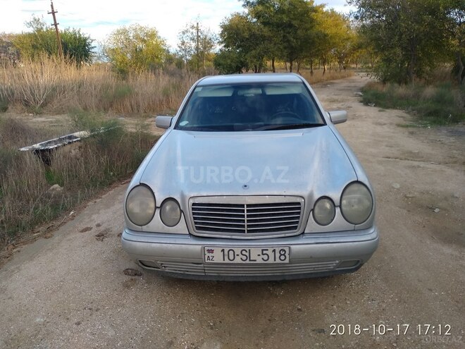 Mercedes E 320 1995, 480,000 km - 3.2 л - Bakı