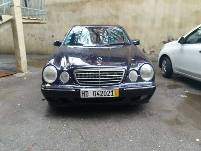 Mercedes E 270 2000, 369,100 km - 2.7 l - Bakı