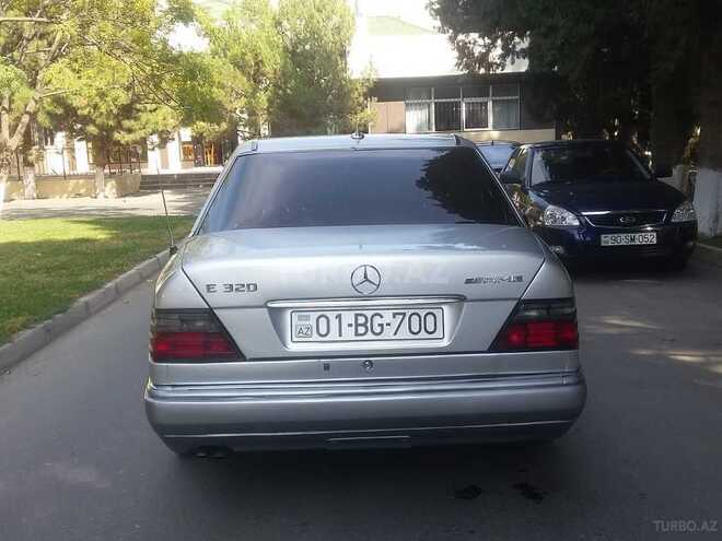 Mercedes E 320 1995, 235,000 km - 3.2 l - Xırdalan