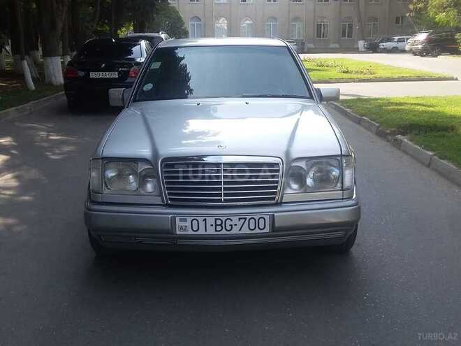Mercedes E 320 1995, 235,000 km - 3.2 l - Xırdalan