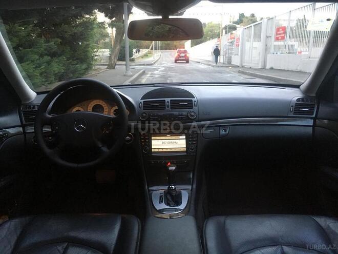 Mercedes E 240 2002, 280,000 km - 2.6 l - Bakı