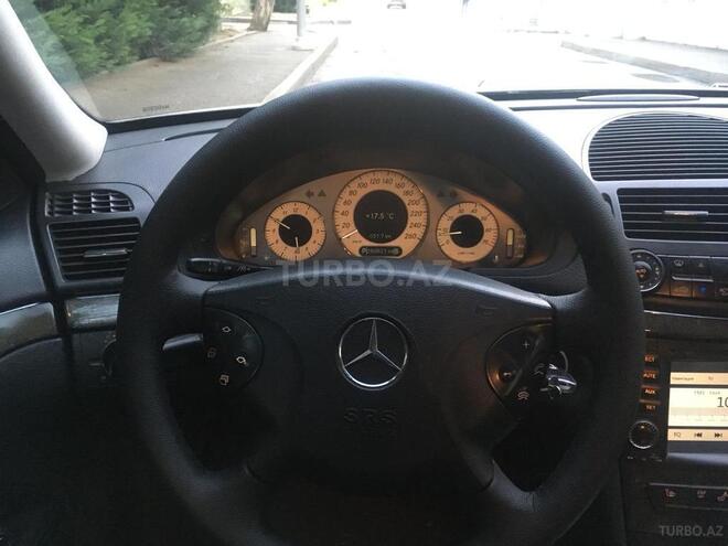 Mercedes E 240 2002, 280,000 km - 2.6 l - Bakı
