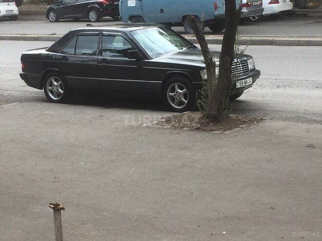 Mercedes 190 1991, 232,263 km - 2.0 l - Bakı