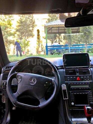 Mercedes E 320 2000, 249,000 km - 3.2 l - Bakı