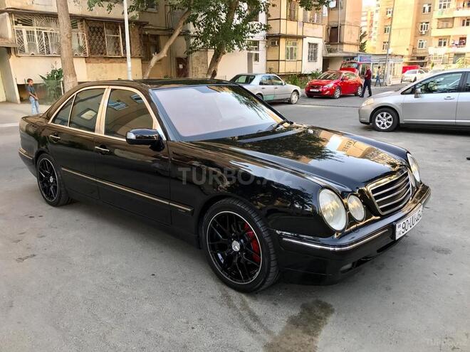 Mercedes E 320 2000, 249,000 km - 3.2 l - Bakı