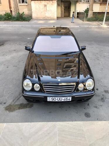 Mercedes E 320 2000, 249,000 km - 3.2 l - Bakı