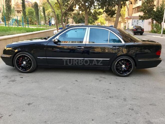 Mercedes E 320 2000, 249,000 km - 3.2 l - Bakı