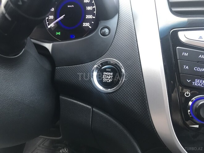 Hyundai Accent 2012, 141,000 km - 1.6 l - Bakı