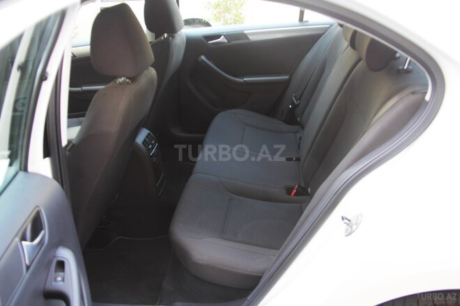 Volkswagen Jetta 2015, 88,000 km - 2.0 l - Bakı