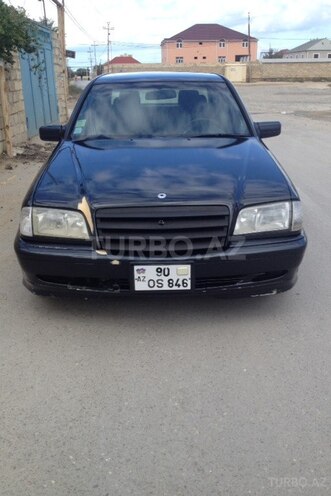 Mercedes C 200 2000, 270,000 km - 2.0 l - Bakı