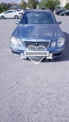 Mercedes E 320 2005, 177,000 km - 3.2 l - Bakı