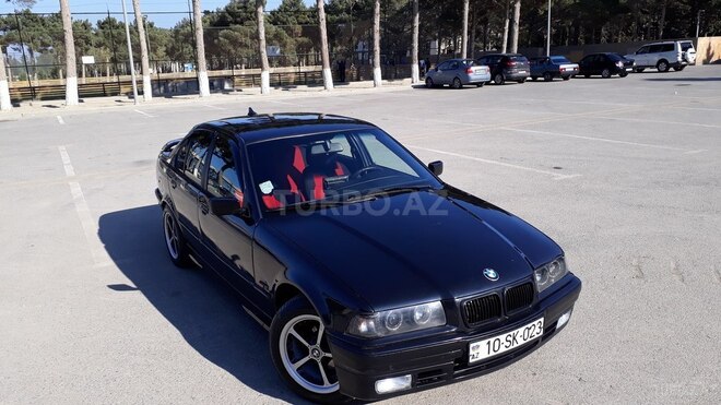 BMW 318 1993, 256,000 km - 1.8 l - Sumqayıt