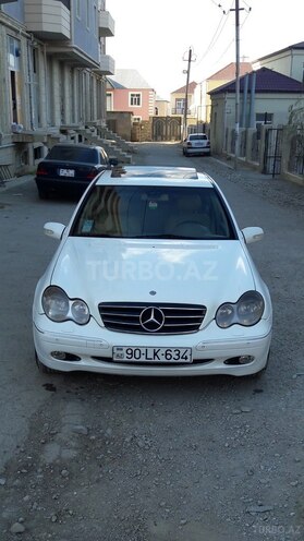 Mercedes C 240 2002, 201,000 km - 2.4 l - Bakı