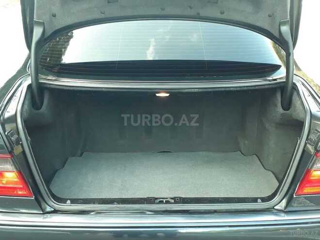 Mercedes E 240 1998, 246,000 km - 2.4 l - Sumqayıt