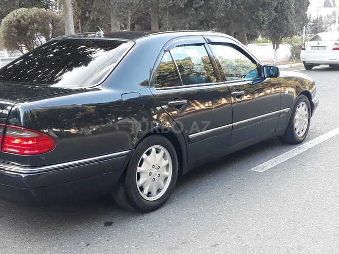 Mercedes E 240 1998, 246,000 km - 2.4 l - Sumqayıt