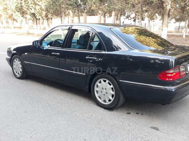 Mercedes E 240 1998, 246,000 km - 2.4 l - Sumqayıt