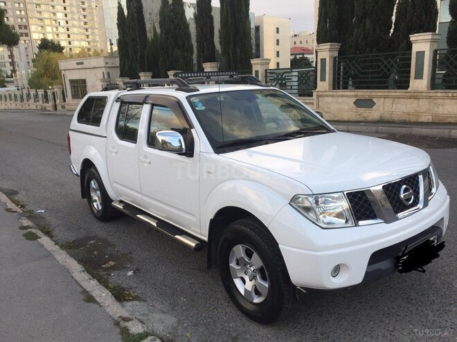 Nissan Navara 2014, 98,000 km - 2.5 l - Bakı