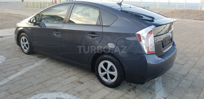 Toyota Prius 2013, 72,000 km - 1.8 л - Bakı