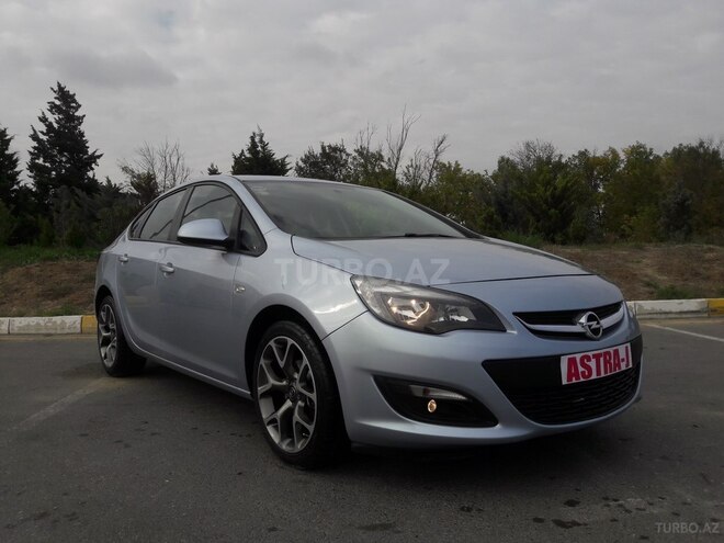 Opel Astra 2014, 86,150 km - 1.4 l - Bakı