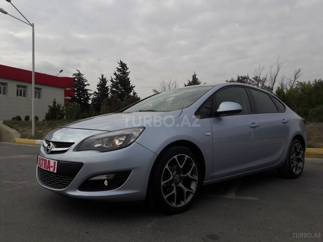 Opel Astra 2014, 86,150 km - 1.4 l - Bakı