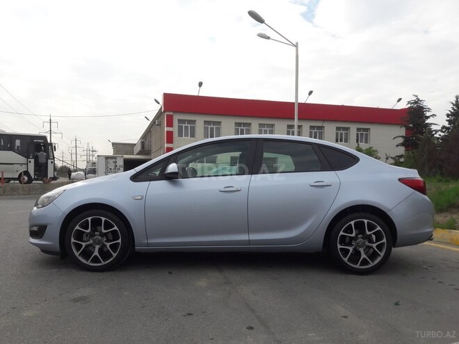 Opel Astra 2014, 86,150 km - 1.4 l - Bakı