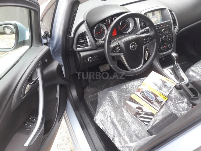 Opel Astra 2014, 86,150 km - 1.4 l - Bakı