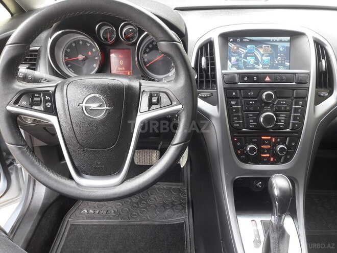 Opel Astra 2014, 86,150 km - 1.4 l - Bakı