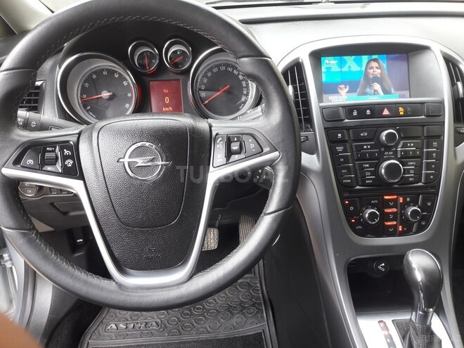 Opel Astra 2014, 86,150 km - 1.4 l - Bakı