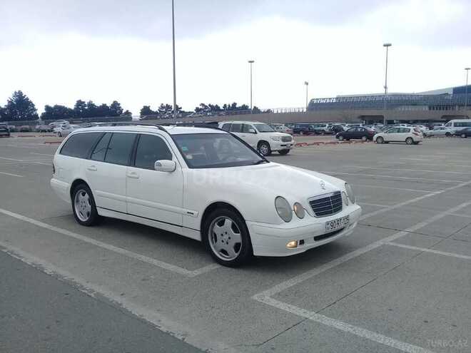 Mercedes E 220 2002, 350,000 km - 2.2 l - Bakı