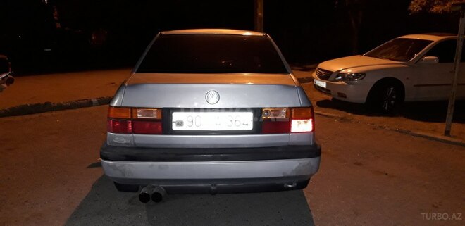 Volkswagen Vento 1998, 218,749 km - 1.6 l - Bakı