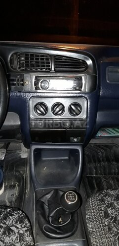Volkswagen Vento 1998, 218,749 km - 1.6 l - Bakı
