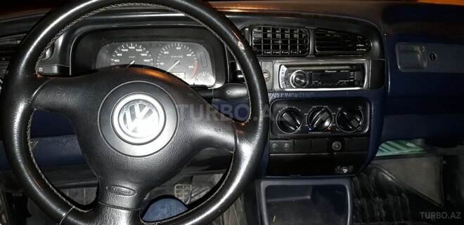 Volkswagen Vento 1998, 218,749 km - 1.6 l - Bakı
