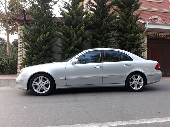Mercedes E 200 2008, 124,000 km - 2.0 л - Bakı