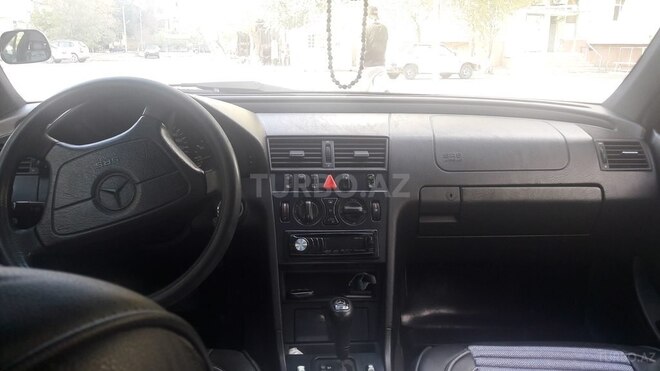 Mercedes C 200 2000, 480,000 km - 2.0 л - Sumqayıt