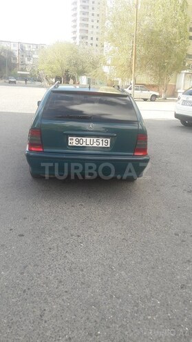Mercedes C 200 2000, 480,000 km - 2.0 л - Sumqayıt