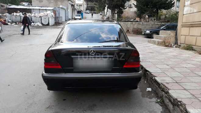 Mercedes C 200 1997, 260,000 km - 2.0 l - Bakı