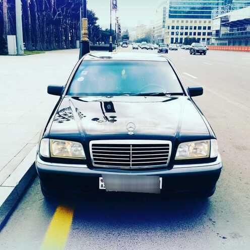 Mercedes C 200 1997, 260,000 km - 2.0 l - Bakı