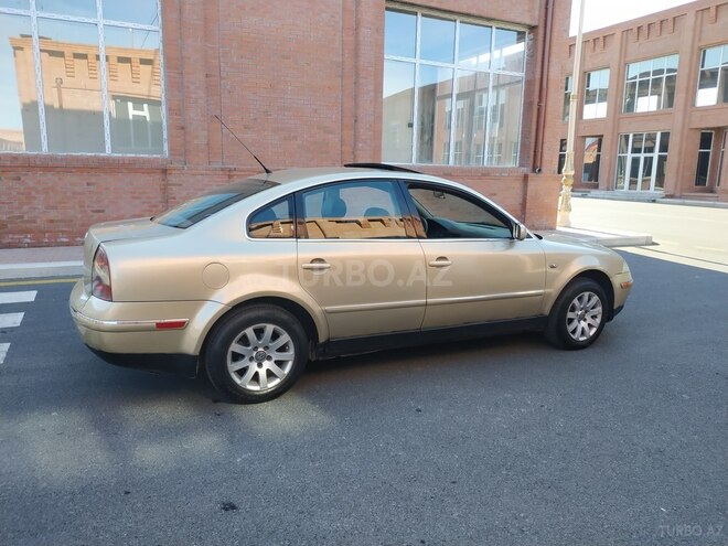 Volkswagen Passat 2001, 221,471 km - 1.8 l - Bakı