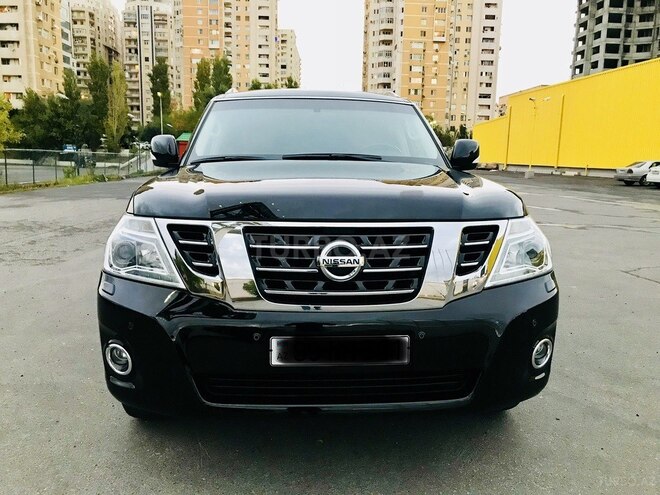 Nissan Patrol 2013, 130,000 km - 5.6 л - Bakı