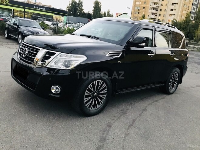 Nissan Patrol 2013, 130,000 km - 5.6 л - Bakı
