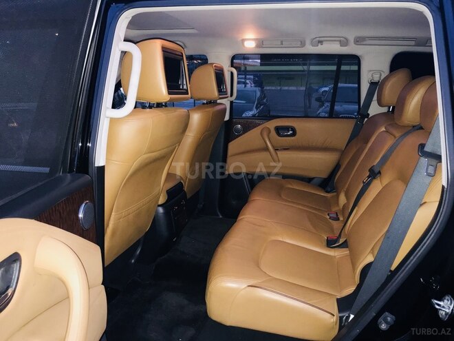 Nissan Patrol 2013, 130,000 km - 5.6 л - Bakı