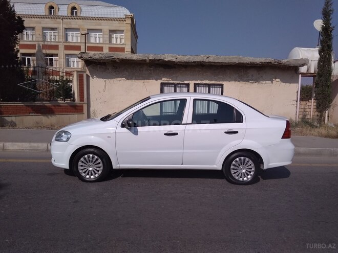 Chevrolet Aveo 2011, 175,000 km - 1.4 л - Gəncə