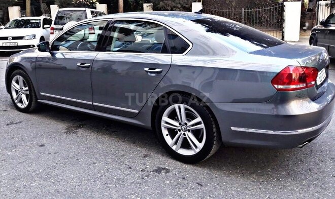 Volkswagen Passat 2015, 47,000 km - 1.8 l - Bakı
