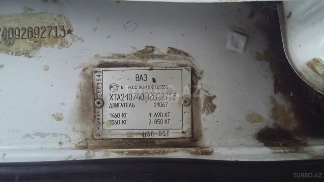 LADA (VAZ) 2107 2009, 26,325 km - 1.6 l - Qax