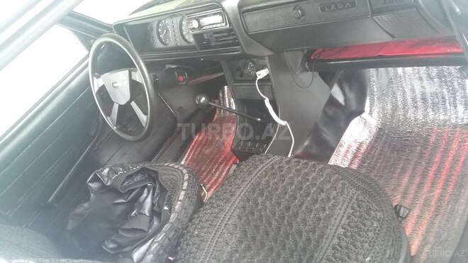 LADA (VAZ) 2107 2009, 26,325 km - 1.6 l - Qax